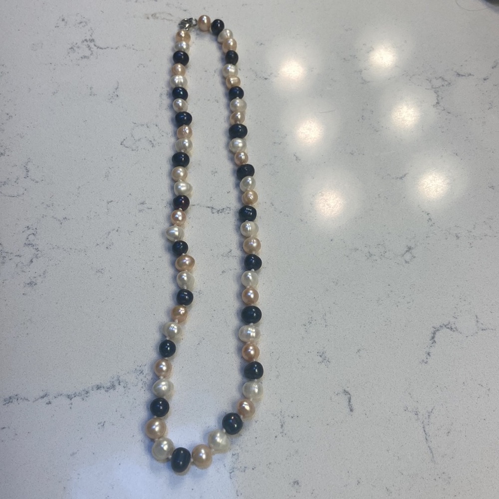 Freshwater Pearls Necklace